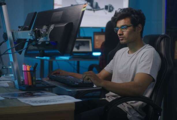 Gaming Computer Operator Guide to Gaming Industry Roles and Preparation Paths